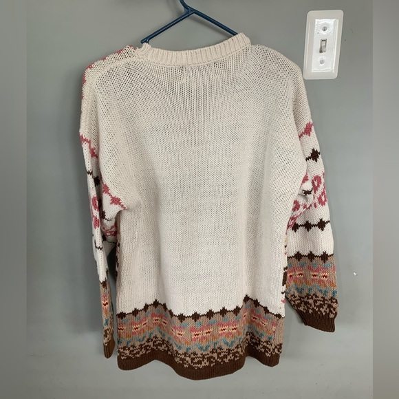 Vintage Heirloom Collectibles Cream and Brown Nordic Crew Neck Sweater - Picture 2 of 3